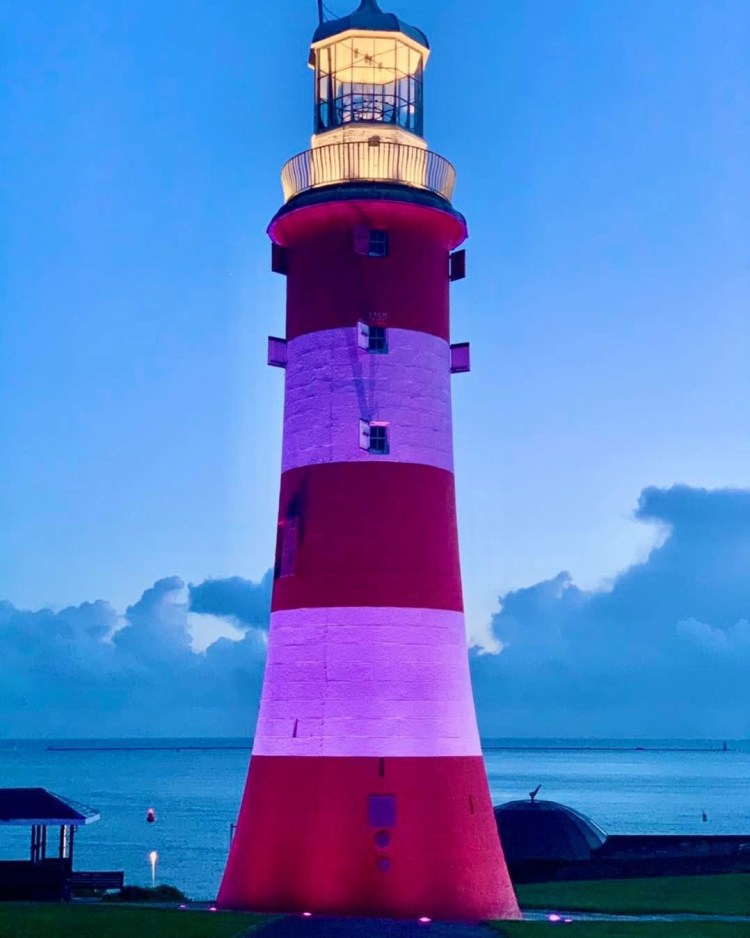 Well-presented living space prepared by Linked Connections